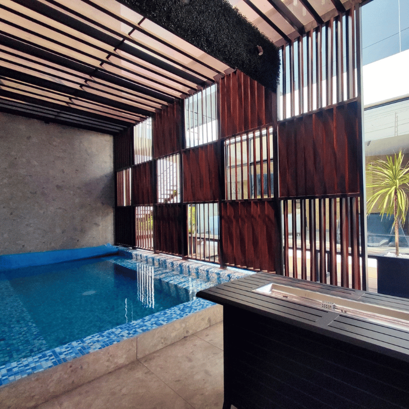 Jacuzzi